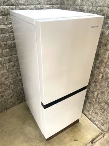 高年式‼︎大阪送料無料★3か月保障付き★冷蔵庫★2023年★ハイセンス★HR-D13E2W★R-651