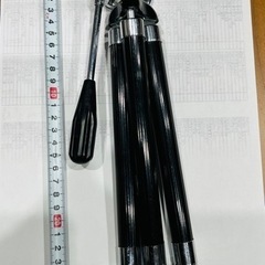 本格的 コンパクトなのにロング足 カメラ ビデオ 三脚 の画像