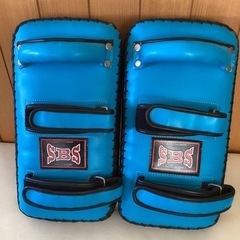 中古　キックミット　　