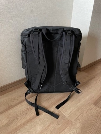 ノースフェイス　ボックスリュック　THE NORTH FACE