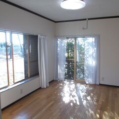 仲介手数料不要　茨城県潮来市貸家　6万円　霞ヶ浦まで徒歩1分　５LDK　駐車スペース有　和風家屋　　 - 賃貸（マンション/一戸建て）