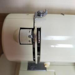 家電 生活家電 ミシンの画像