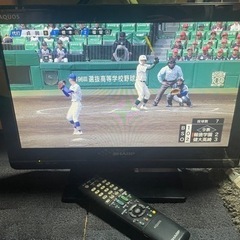 ●SHARP 19型液晶テレビ AQUOS ●2011年