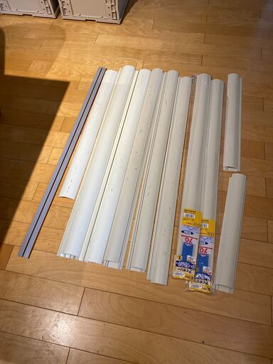 ケーブルカバーいろいろ　11本（新品2本あります）