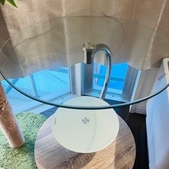 ガラステーブル