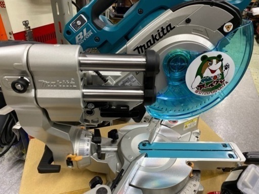 ?【電動工具】マキタ 165mm 18V 充電式スライド丸ノコ【地域最大売場！電動工具高価買取アールワン田川】