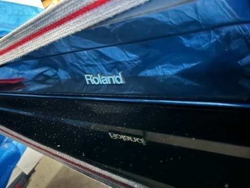 KR15 Rolandグランドピアノ型 電子ピアノ 中古