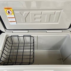 Yeti 75クーラーボックスの画像