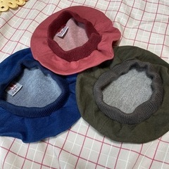 ベレー帽　3つセットの画像