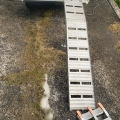 アルミラダーレールの画像