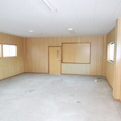 仲介手数料なし　那須塩原市　貸ビル3階建　敷地2,200㎡　大型車庫付　国道4号から5分　9m道路接道 - 賃貸（マンション/一戸建て）