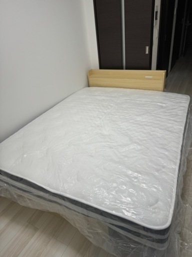 【お取引先決めました】スプリングマットレス　クイーン
