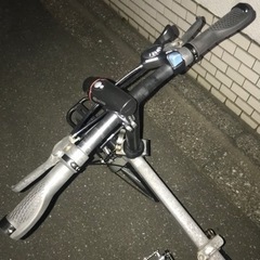 大人気ジープ　Jeep  JE206G 2019年式　オリーブ　20インチ　オーバーホール済　折りたたみ自転車　ミニベロ　引き取り限定、東十条駅か、十条駅の画像