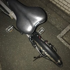 大人気ジープ　Jeep  JE206G 2019年式　オリーブ　20インチ　オーバーホール済　折りたたみ自転車　ミニベロ　引き取り限定、東十条駅か、十条駅の画像