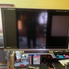 シャープ　LC-52RX1W 古いけど大画面！
