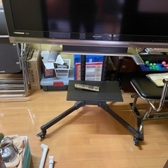 シャープ　LC-52RX1W 古いけど大画面！の画像