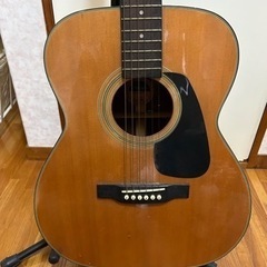 Morris ギター、ギタースタンド付きの画像