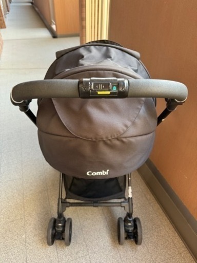 ベビーカー【コンビ スゴカルα 4キャス compact HU】➕フットマフ