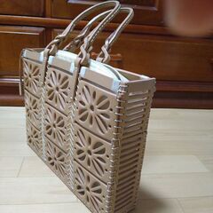 ヌメ革のバッグ　値下げの画像