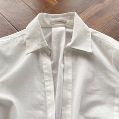定価約1万円 スキッパーシャツ レディースの画像