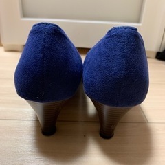ヒールパンプス 22.5cmの画像