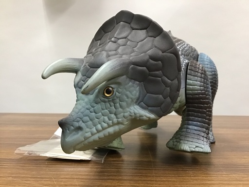 TYCO TOYS トリケラトプス