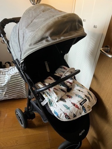 定価6万超えaprica スムーブプレミアム　デニムグレー