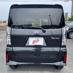 【簡単ローン審査♪】月々分割出来ます！ダイハツ タントカスタム カスタムXの画像