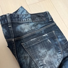 ダメージ　ジーンズの画像