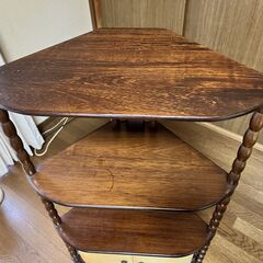 再値下げしました、【昭和レトロ】ナジコ コーナーラックの画像