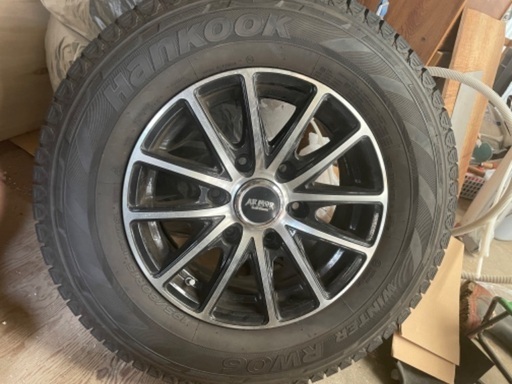 スタッドレスタイヤホイール、４本セット