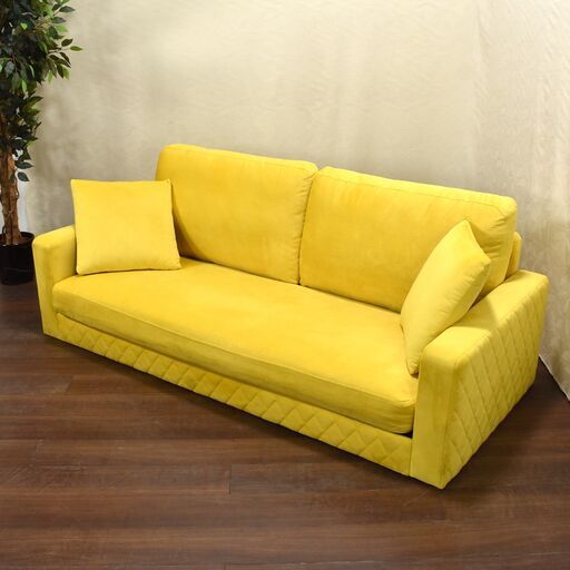 【ヤ取終了5/27】≪yt1228ジ≫ 3人掛けソファ イエロー ダイヤステッチ 脚欠損/ローソファ 黄色/短起毛/布地/ファブリック 現状品 60303-10