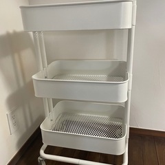 IKEA ワゴン　ホワイト