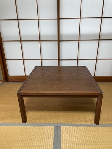 近江八幡市より、昭和レトロな座卓と座布団4枚、5点セット、座卓サイズ68 68 32