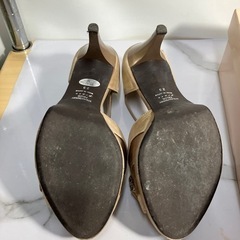 N2404-052 STRAWBERRY FIELDS grace サンダル リボン/パール サイズ:23cm キズ汚れ有りの画像