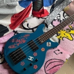 ベース　grassroots の画像