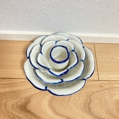 雅 重ねて収納  4枚 食器セット 薔薇