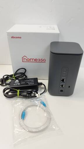 docomo  5G HR02 ホームルーター