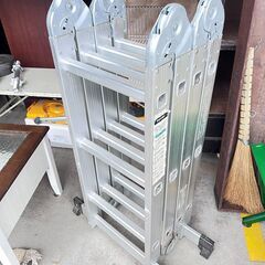 【商談中】折りたたみ式ハシゴ 3.5ｍ アルミ製 脚立 作業台 ...