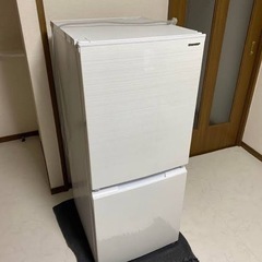 SHARP 冷蔵庫　無料の画像