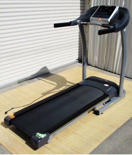 トレッドミル　T82　動作良好　ルームランナー　ウォーキングマシン　ランニングマシン　ホライズン　引き取り歓迎　Tempo Fitness
