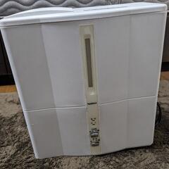 岩谷　スチーム式アロマ加湿器