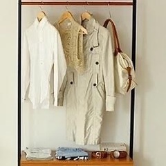 【値下げしました】見た目も機能も充実したハンガーラックです！