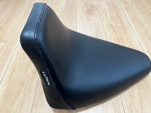 ハーレーダビットソン　シート　Lepera ソフテイル　ヘリテイジ
