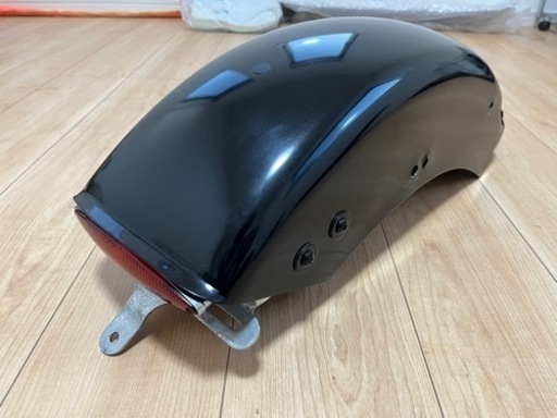 ハーレー　ソフテイル　ヘリテイジ　カスタム　リアフェンダー