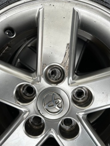 車のパーツ タイヤ、ホイール