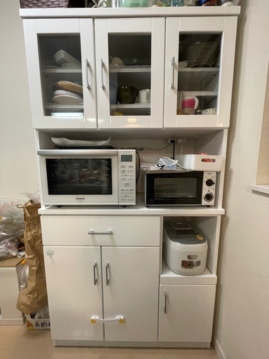 食器棚　スイートデコレーション