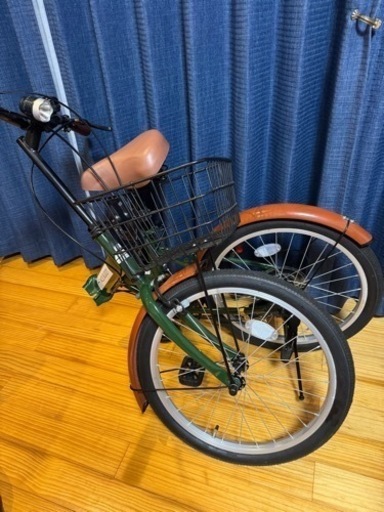 超美品　ほぼ新品の折りたたみ自転車 