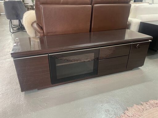 ニトリ　ローボード　ポスティア