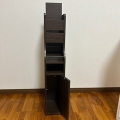 収納棚の画像